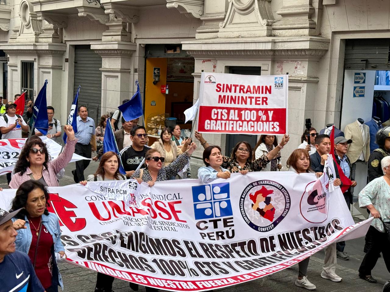 ¡SINTRAMIN, AL LADO DE LA CTE-PERÚ, EN PIE DE LUCHA!