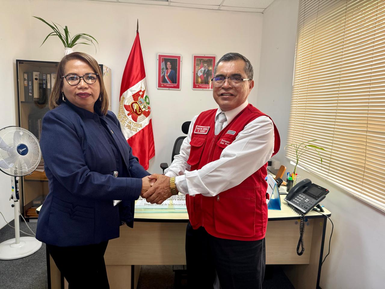 REUNIÓN CON DIRECTOR GENERAL DE DEFENSORÍA DEL POLICÍA